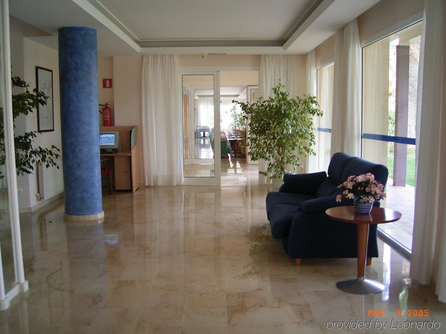Canyamel Sun Aparthotel 내부 사진